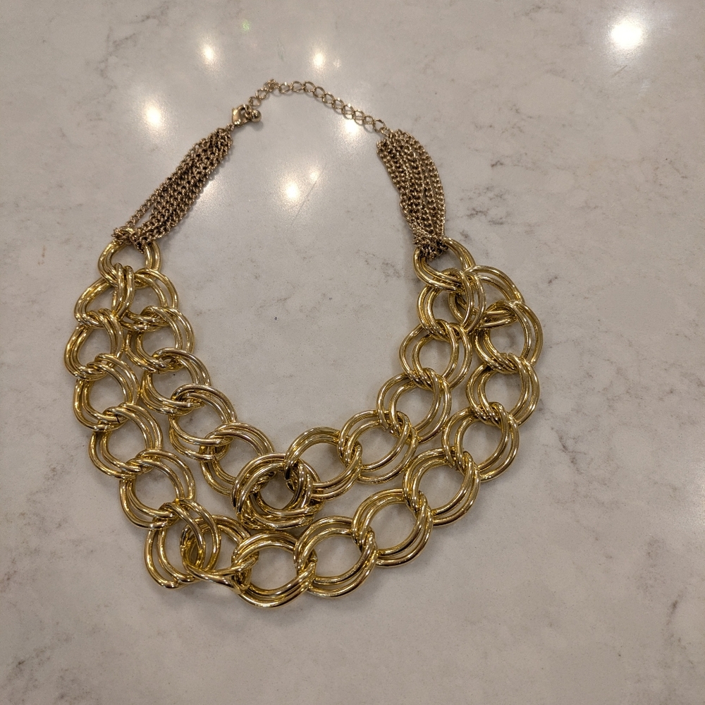 Lot Of 6. Necklaces 3 And 2 Bracelets Unisex. Wearable Used